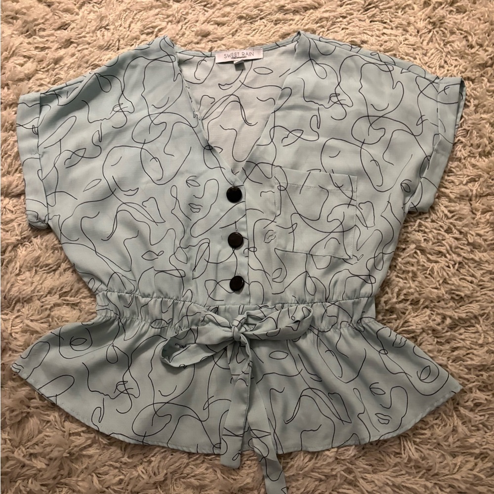 Sweet Rain Green Short Sleeve Peplum Blouse with Tie Size M